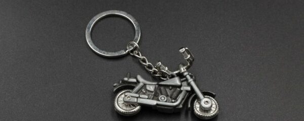 pendentif moto