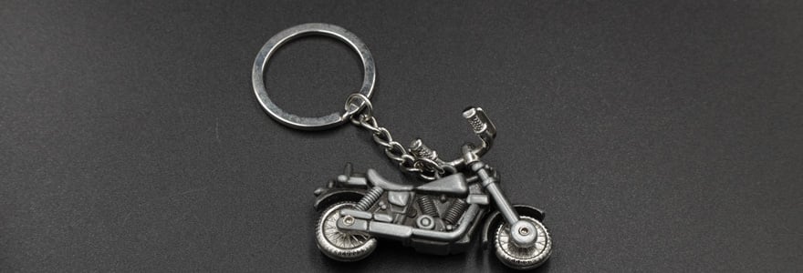 pendentif moto